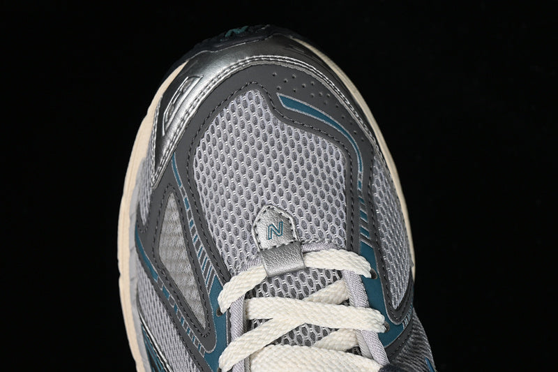 New Balance 1906R - Silver Metallic