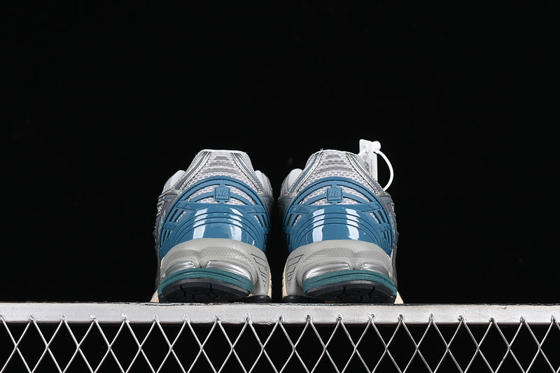 New Balance 1906R - Silver Metallic
