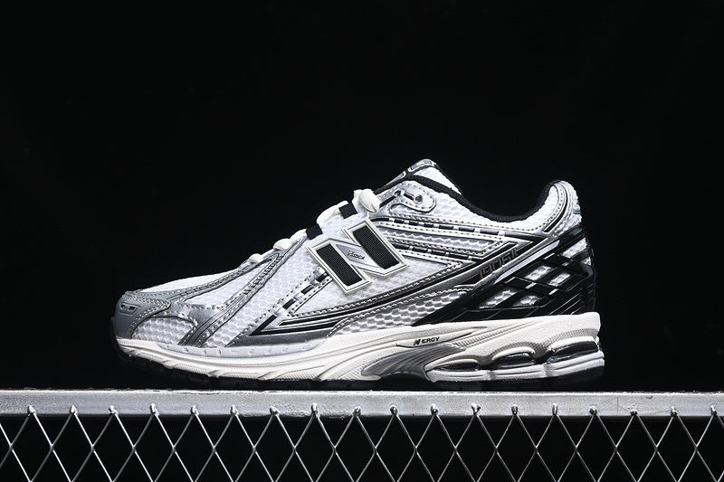New Balance 1906R - Silver Black