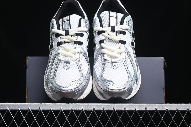 New Balance 1906R - Silver Black