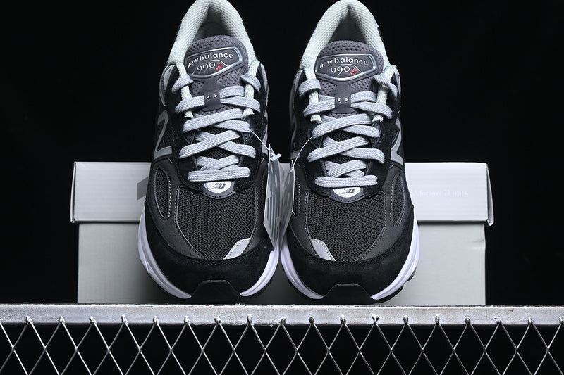New Balance 990 V6 - Black Grey