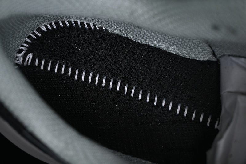 New Balance 990 V6 - Black Grey