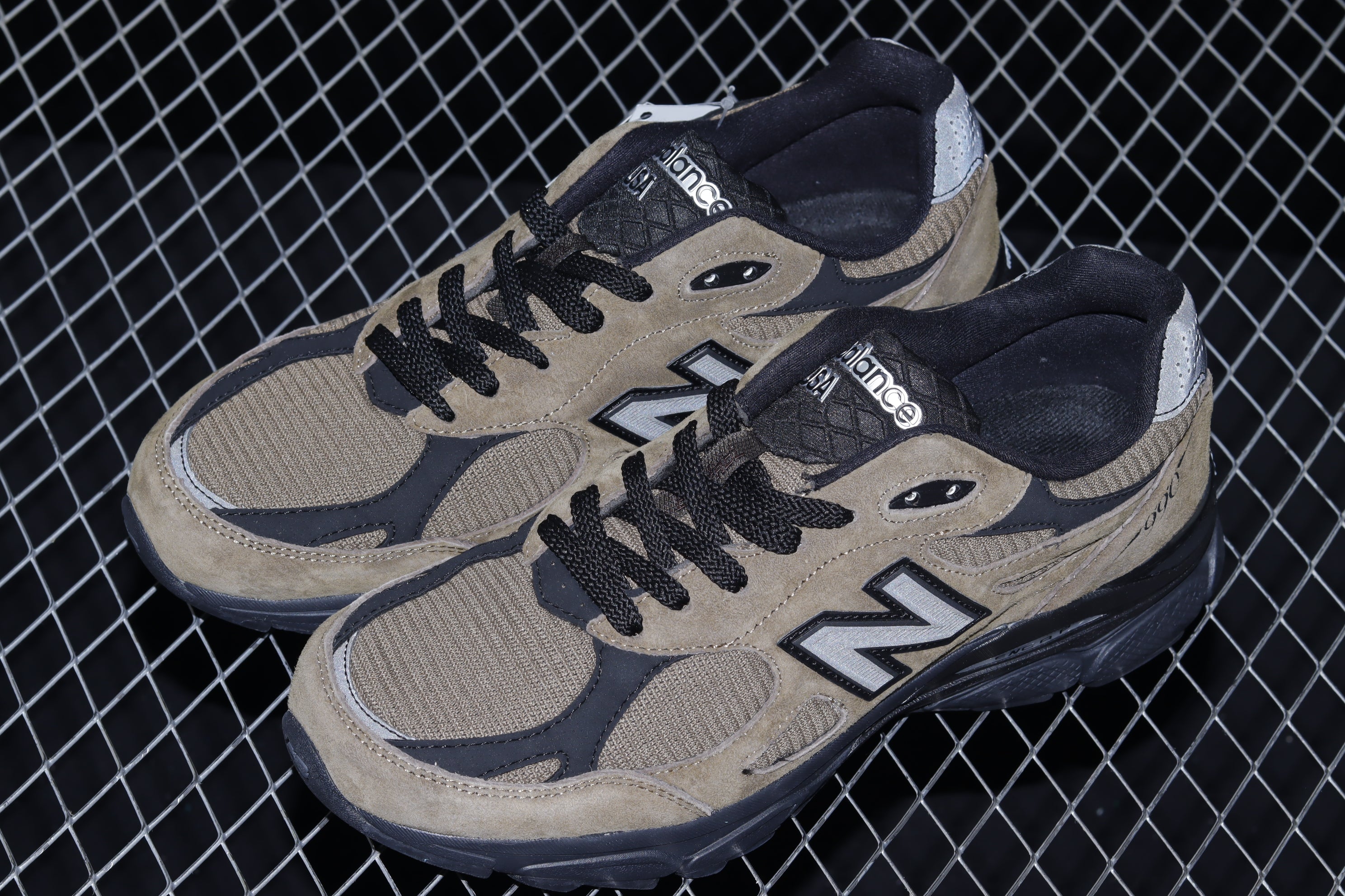 JJJJound x New Balance 990V3 - Brown/Black