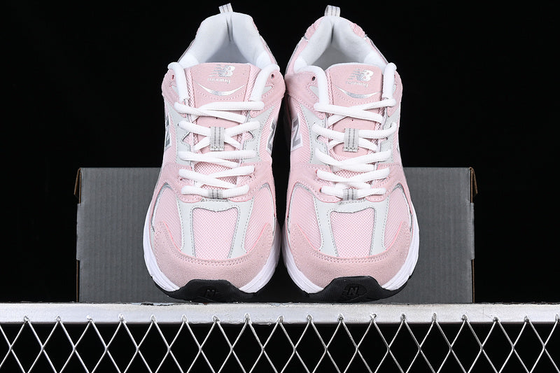 New Balance 530 - Pink