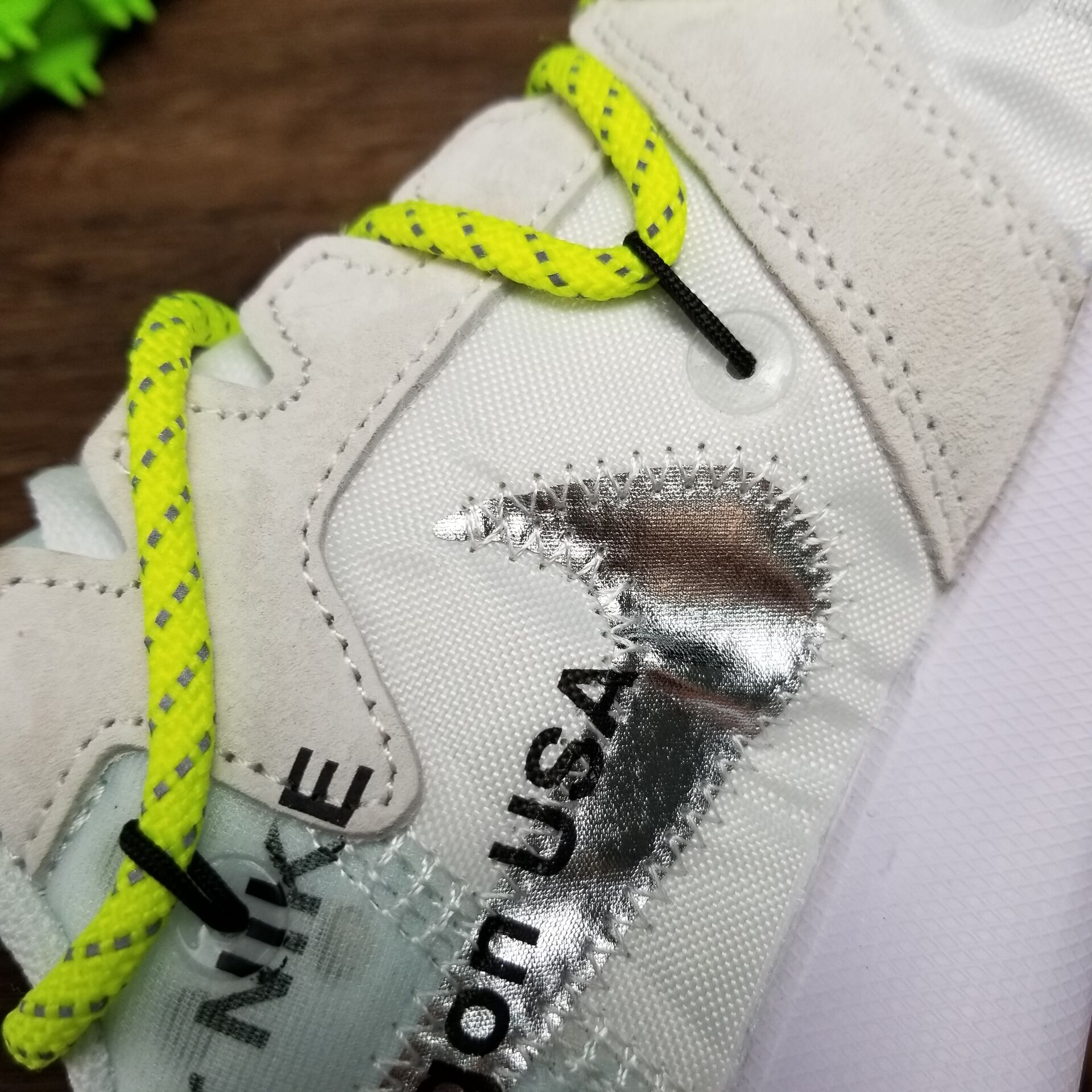 Off-White x NikeUnisex Zoom Terra Kiger 5 - White