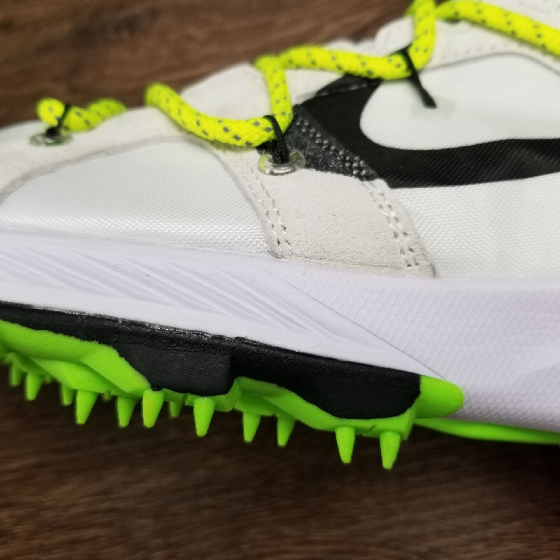 Off-White x NikeUnisex Zoom Terra Kiger 5 - White