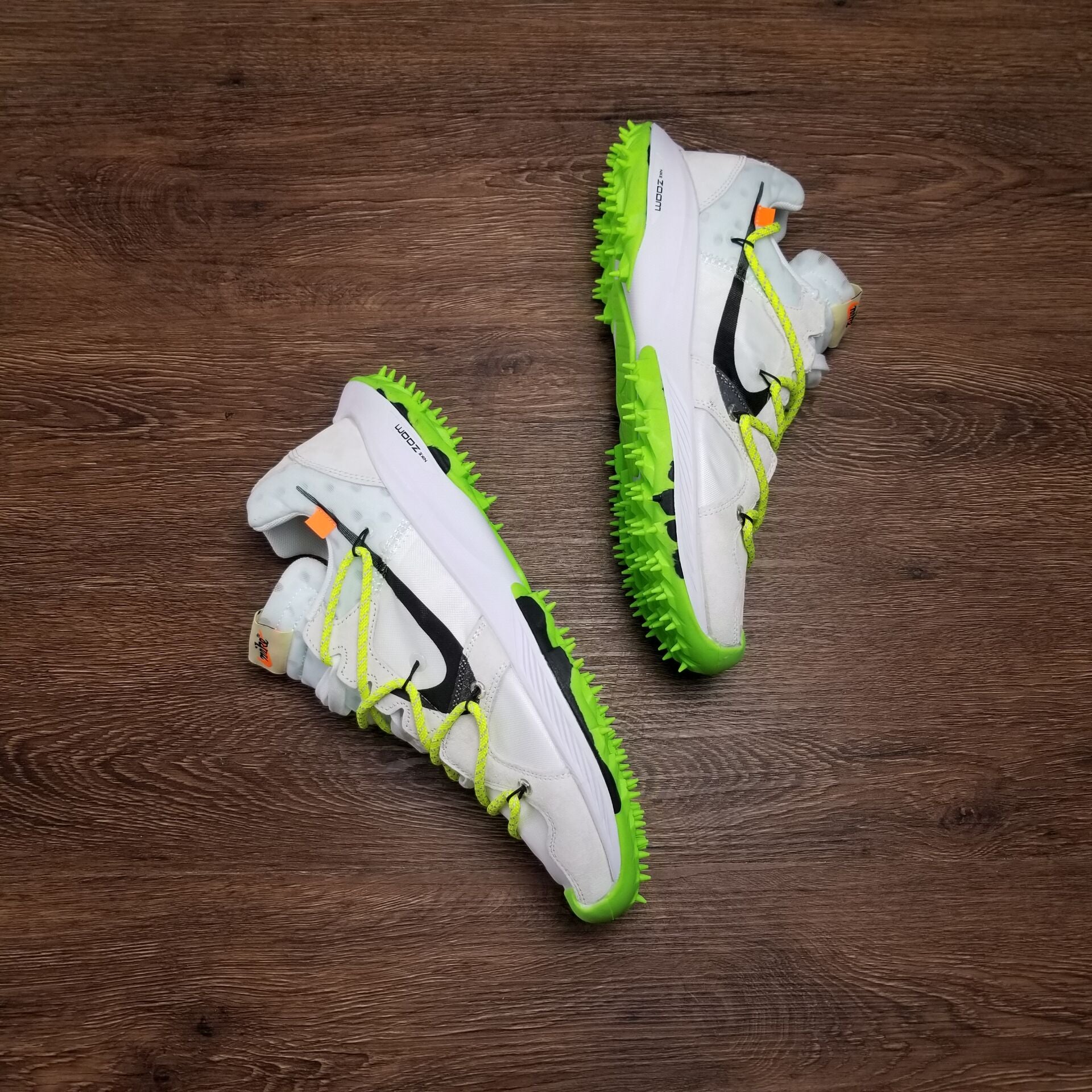Off-White x NikeUnisex Zoom Terra Kiger 5 - White
