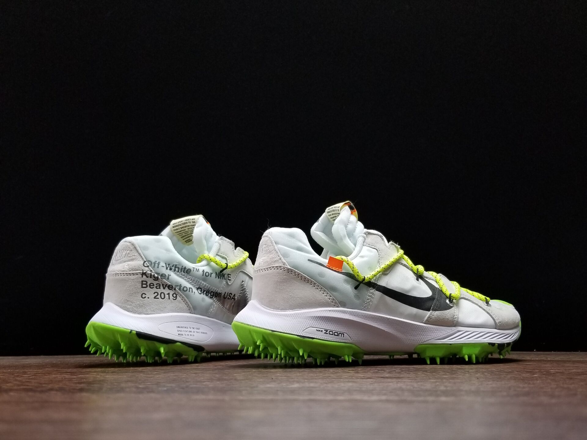 Off-White x NikeUnisex Zoom Terra Kiger 5 - White