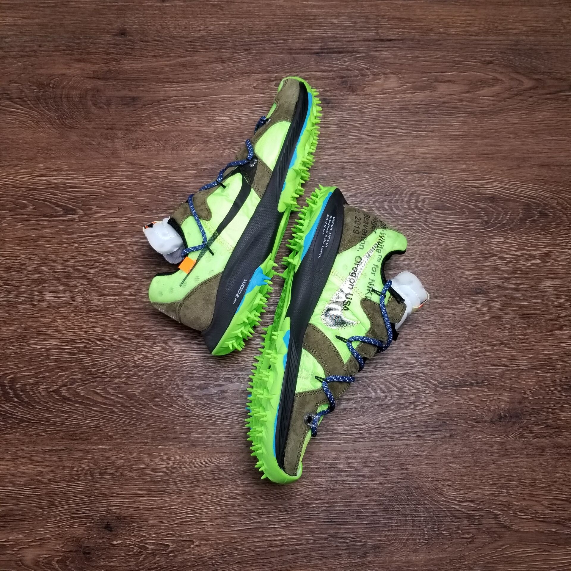Off White x NikeUnisex Zoom Terra Kiger 5 - Green