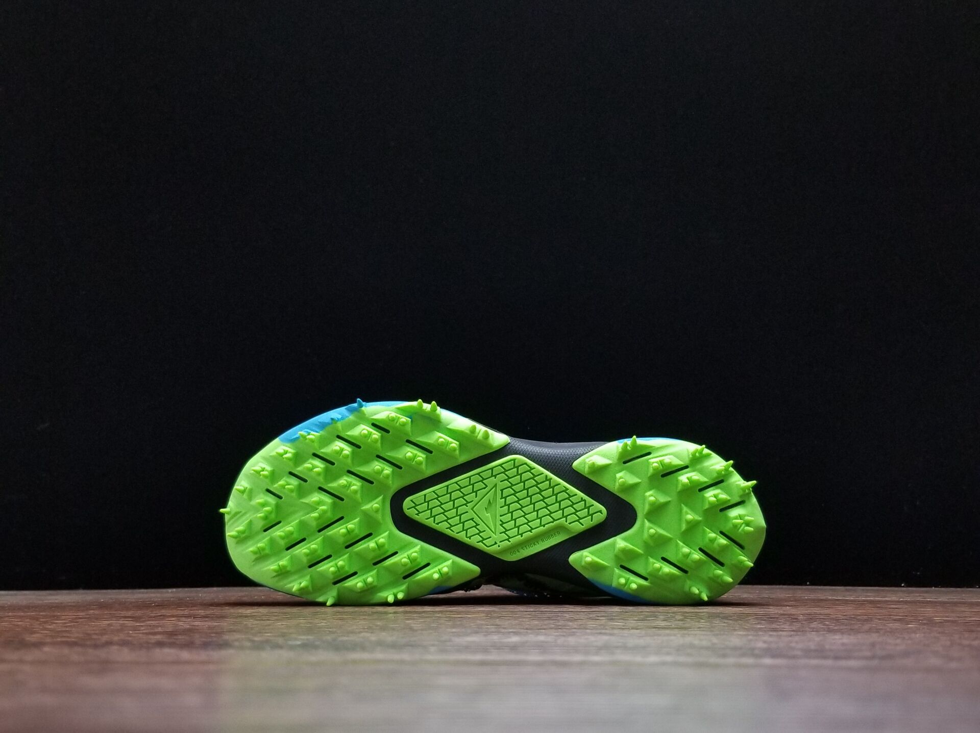 Off White x NikeUnisex Zoom Terra Kiger 5 - Green