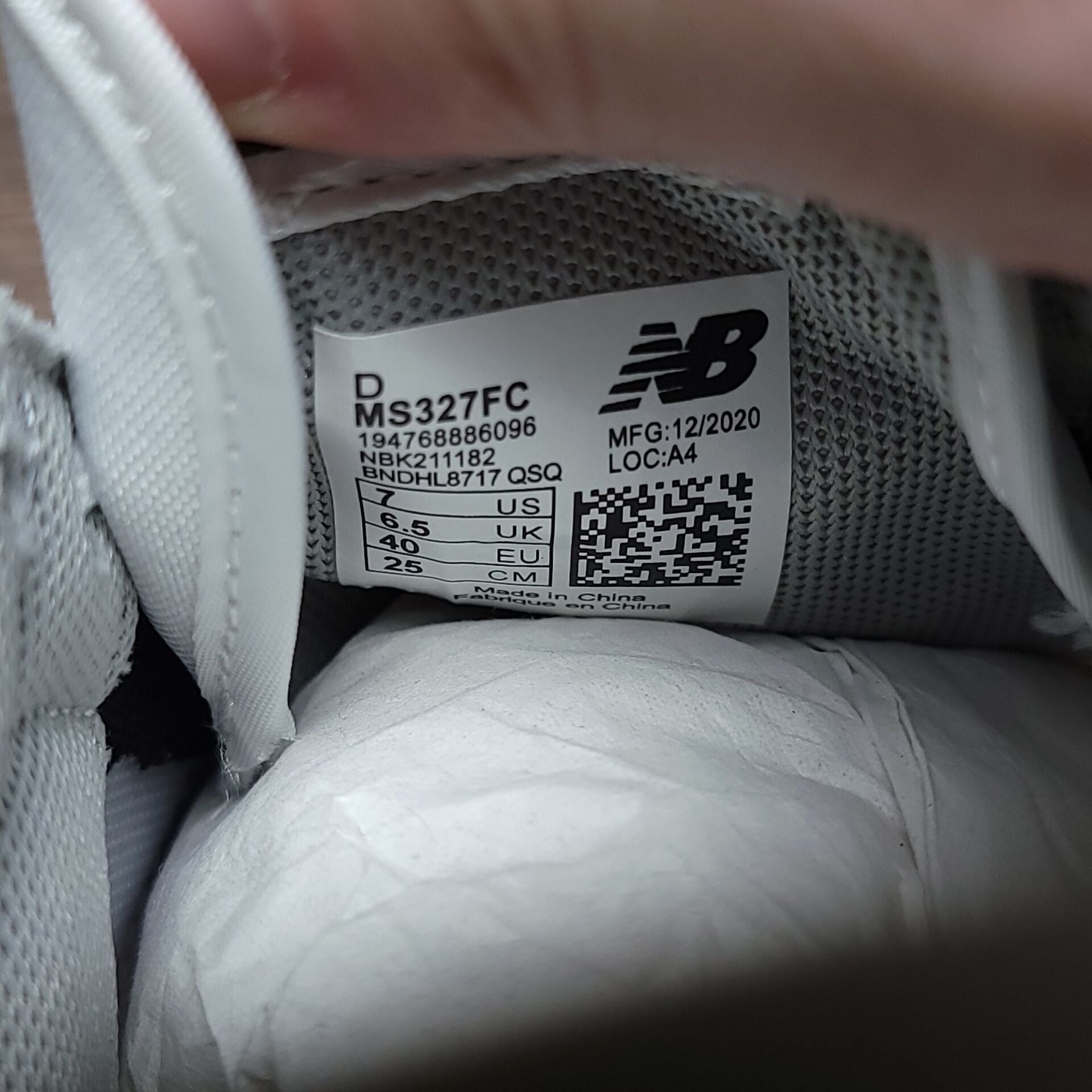 New Balance 327 - Grey/Purple