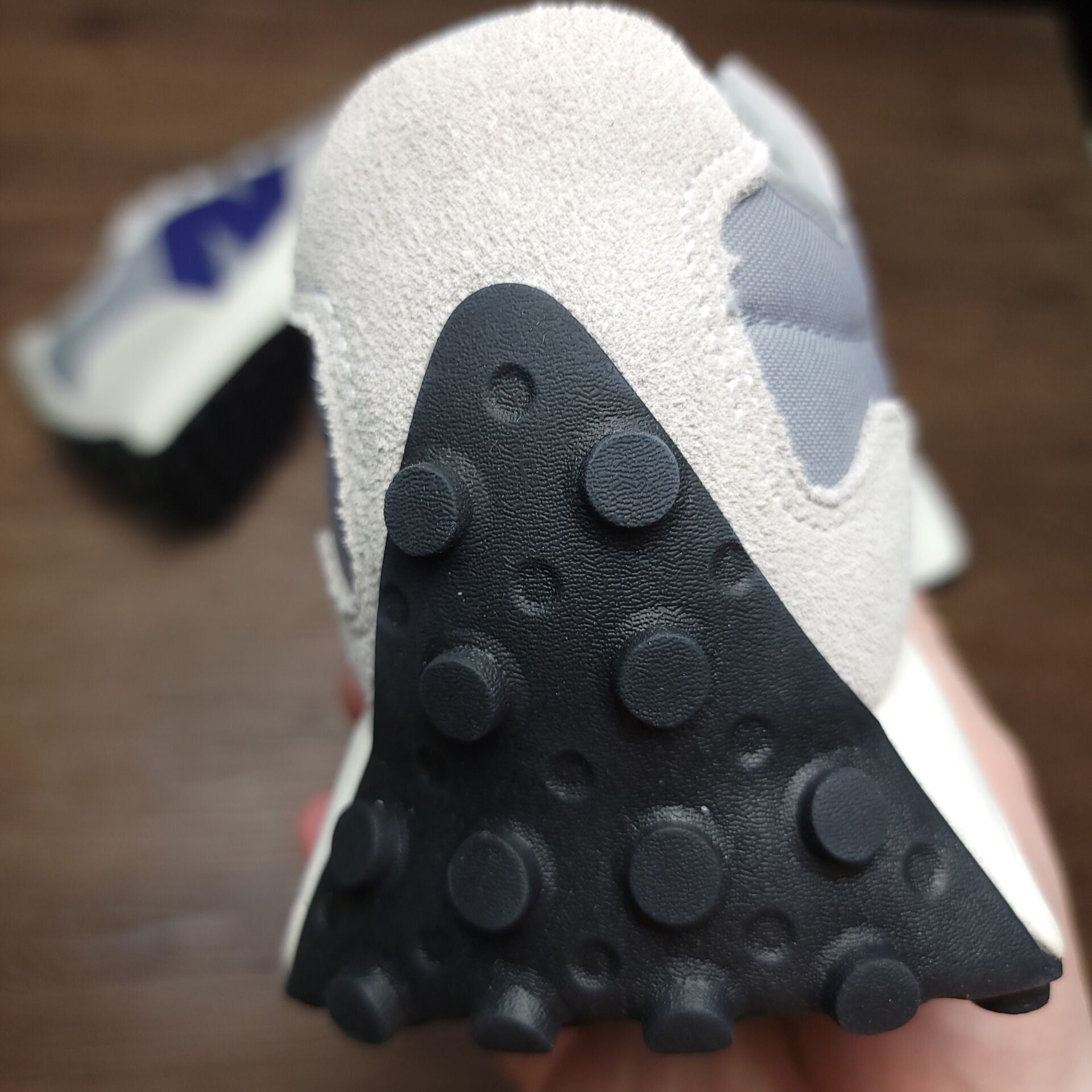 New Balance 327 - Grey/Purple