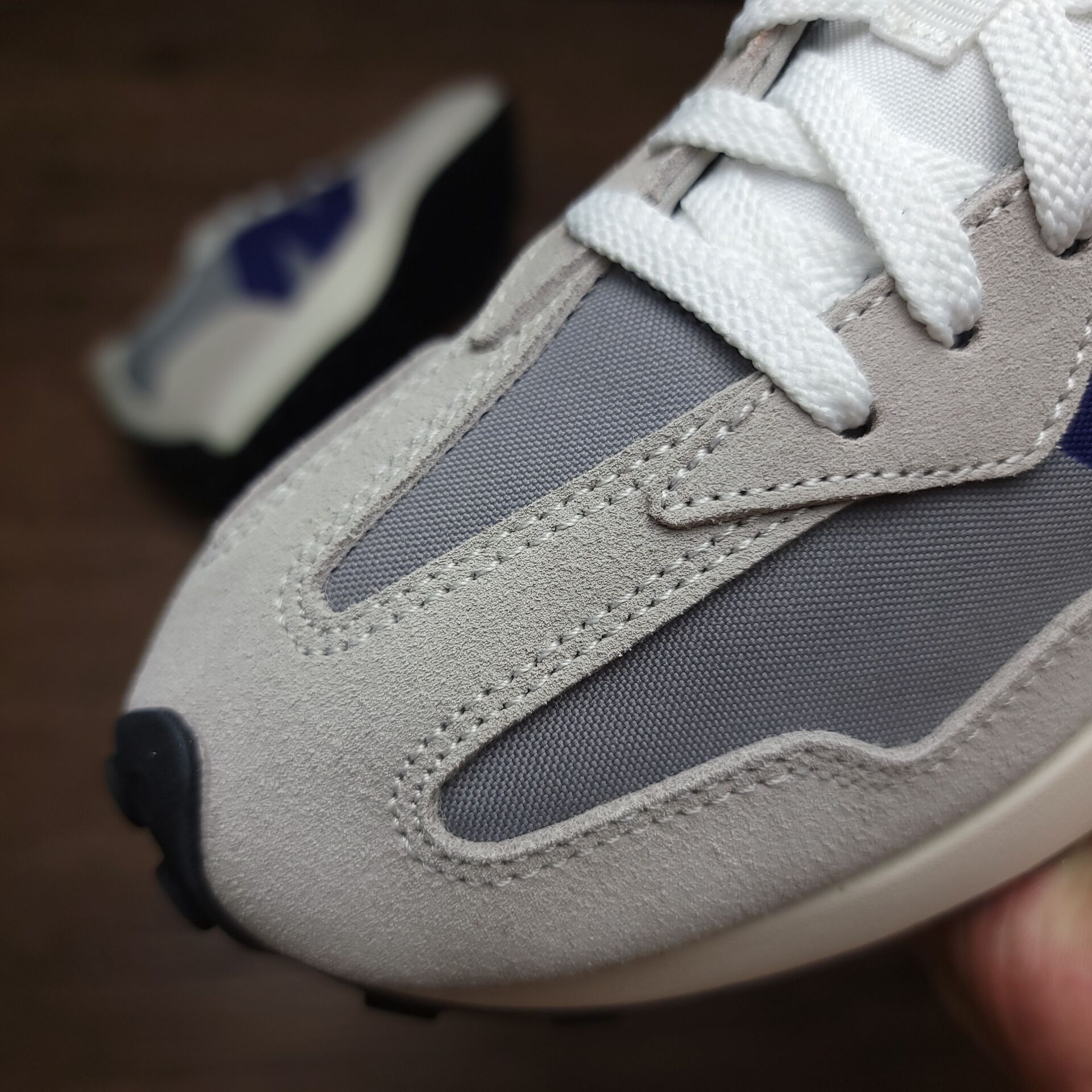 New Balance 327 - Grey/Purple