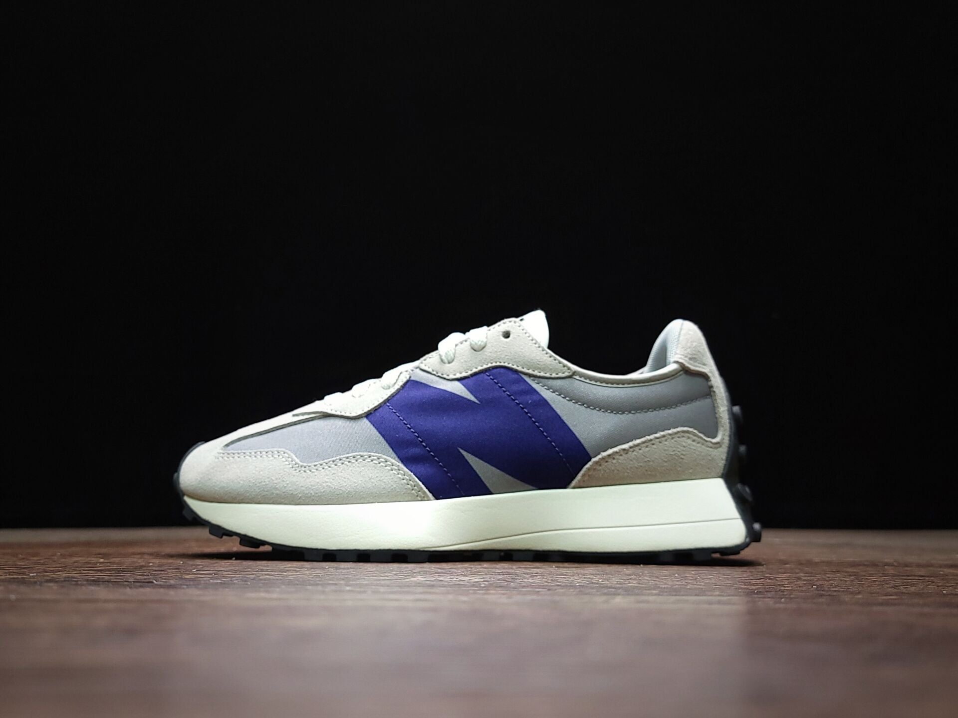 New Balance 327 Grey/Purple