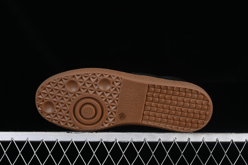 Maison Margiela Replica - Black Gum