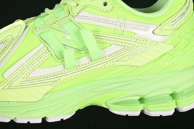 New Balance 1906A - Neon Green