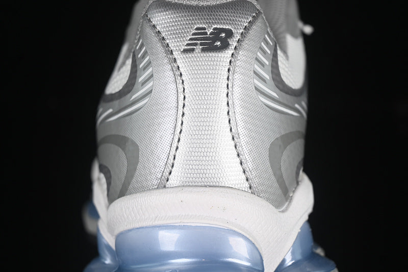 New Balance Abzorb 2000 - White Grey