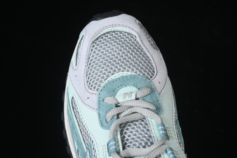 New Balance 204L - Green Silver