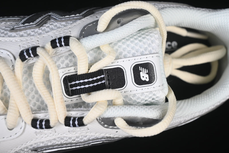 New Balance 204L - Silver Metallic Black