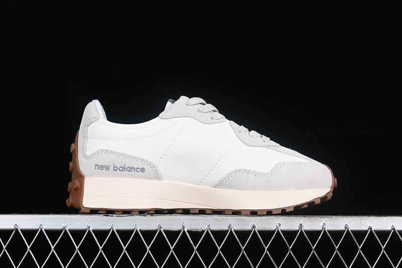 New Balance 327 - Moonbeam Grey