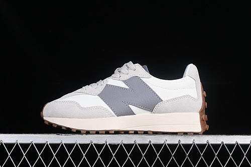 New Balance 327 - Moonbeam Grey