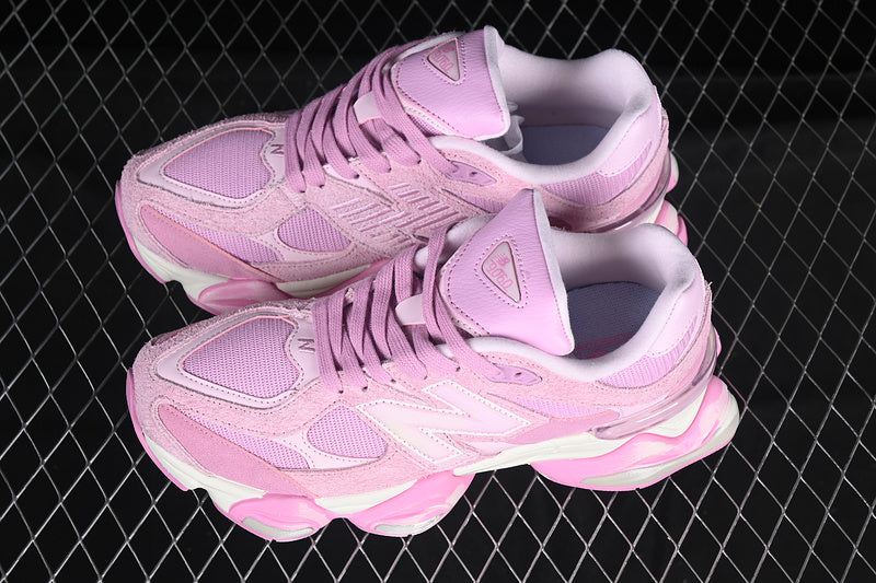 New Balance 9060 - Pink