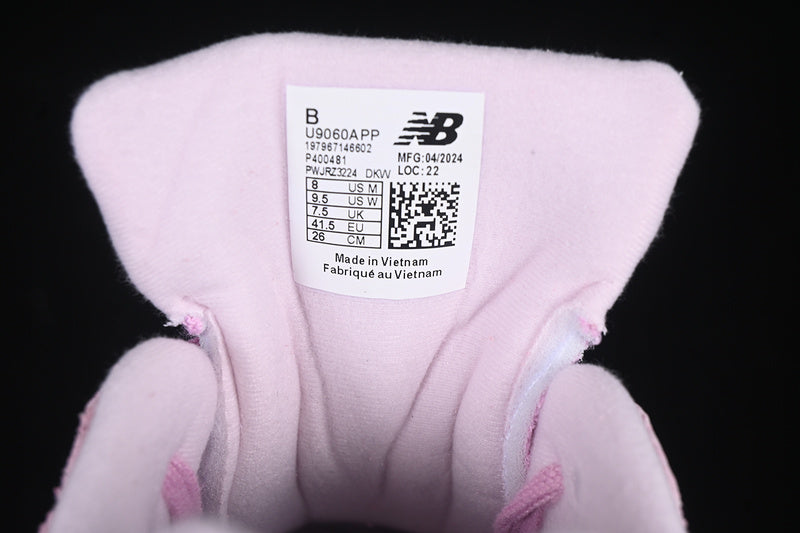 New Balance 9060 - Pink