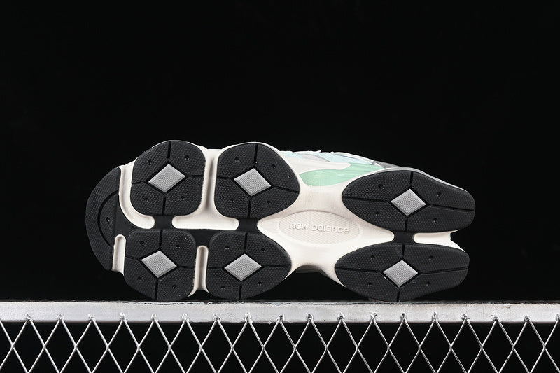 New Balance 9060 - Salt Marsh