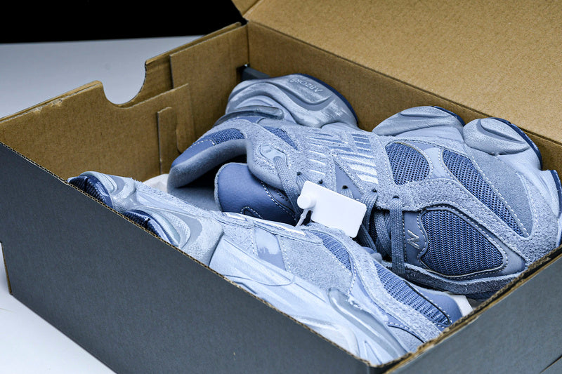 New Balance 9060 - Grey Moon