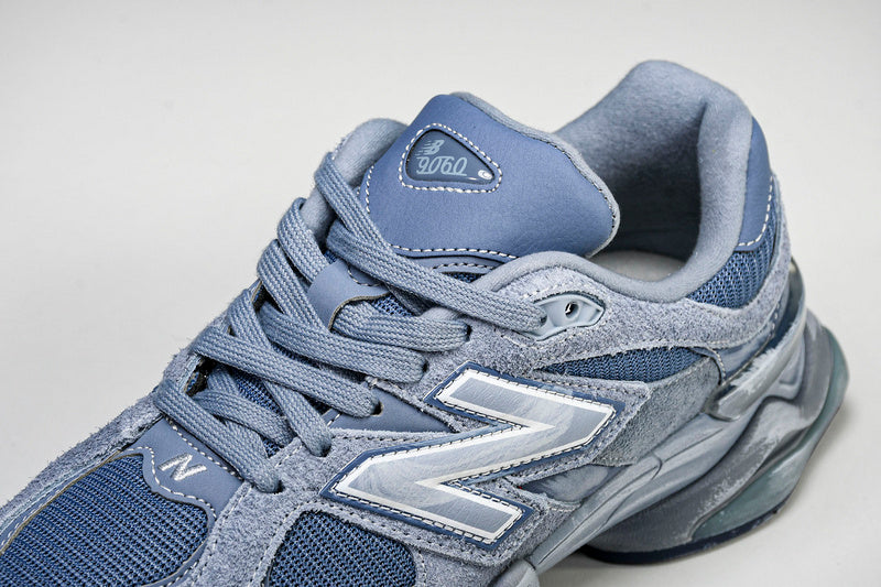 New Balance 9060 - Grey Moon