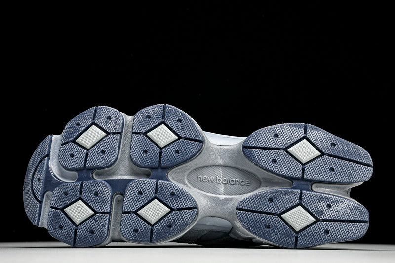 New Balance 9060 - Grey Moon