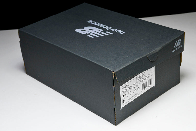 New Balance 9060 - Grey Moon