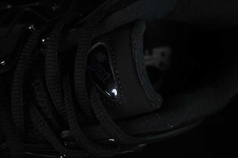 New Balance 9060 - Sea Stone Black
