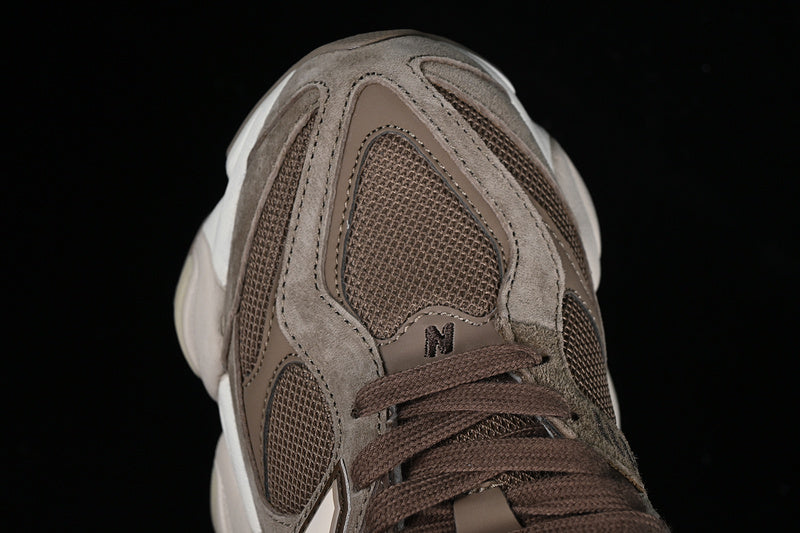 New Balance 9060 - Mushroom Brown