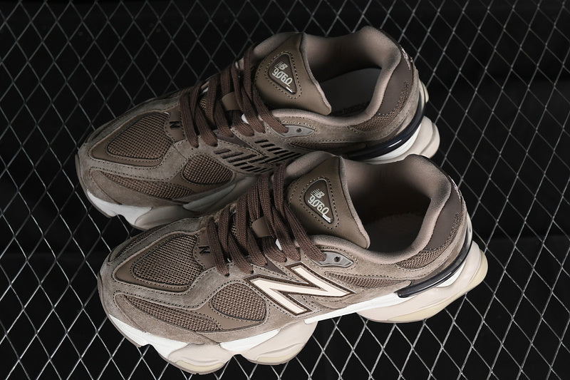 New Balance 9060 - Mushroom Brown