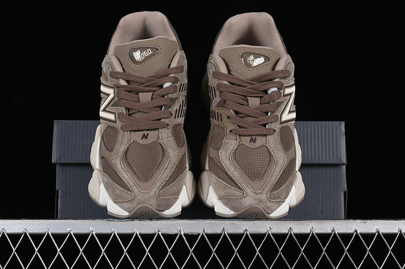 New Balance 9060 - Mushroom Brown