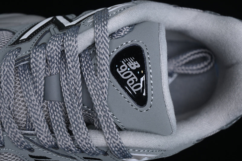 New Balance 9060 - Castlerock Grey