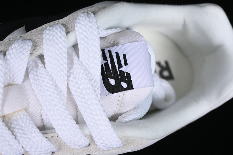 New Balance RC42 - White Black