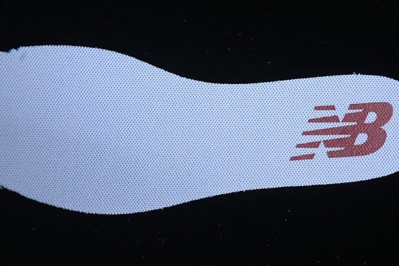 New Balance 327 - Black Moonbeam