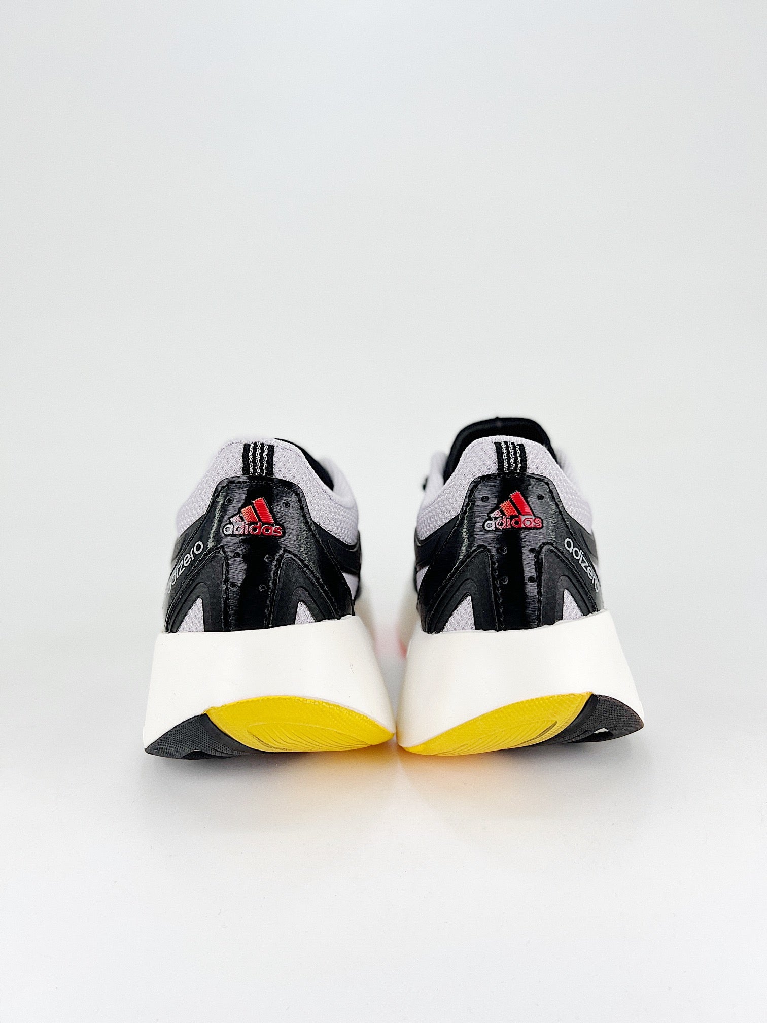 Concepts x adidasUnisex Adizero Aruku - White/Bright Red