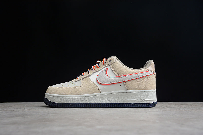 NikeUnisex Air Force 1 AF1 Low Athletic Club - Sail