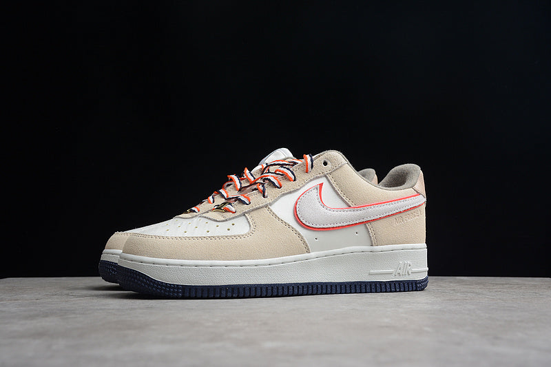 NikeUnisex Air Force 1 AF1 Low Athletic Club - Sail