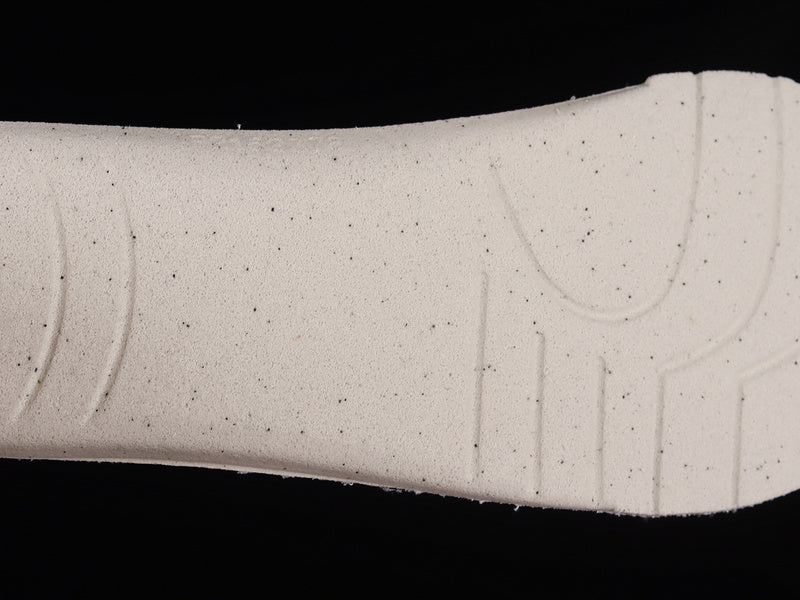 Balenciaga x adidasUnisex Triple S - White/Red