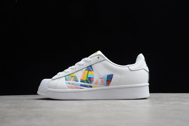 adidasMens Superstar - Pride