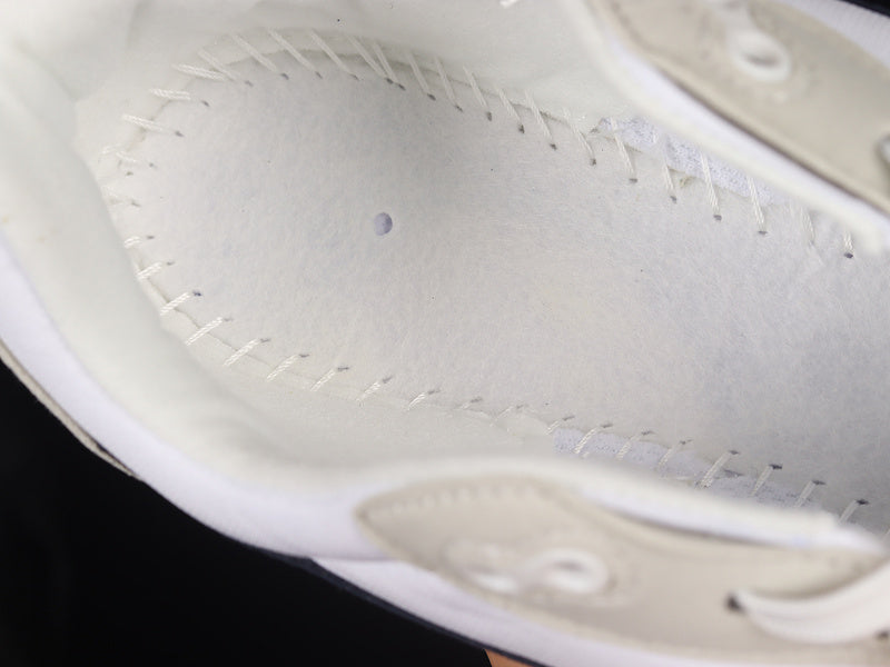 NikeUnisex Air Max Dawn - White Midnight Navy