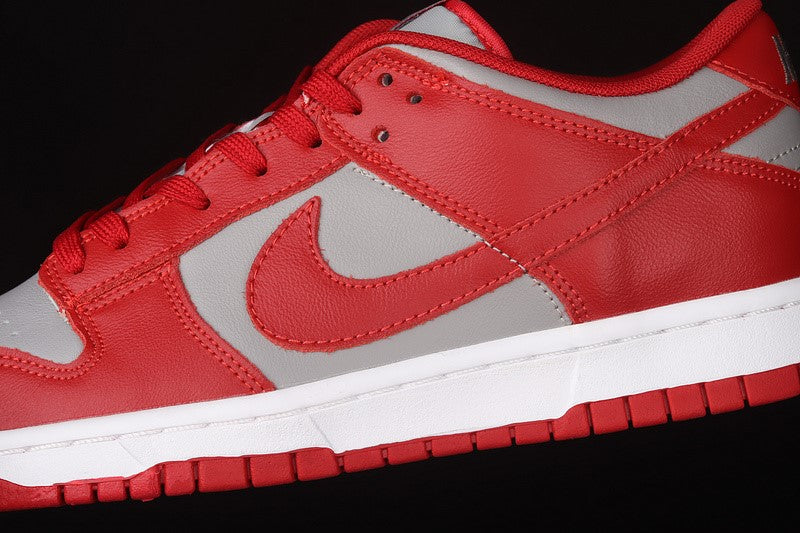 NikeUnisex Dunk Low Medium - Grey UNLV