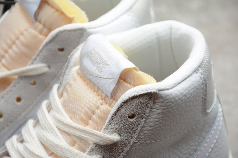 NikeUnisex Blazer MID VINTAGE 77 - BLANCAS