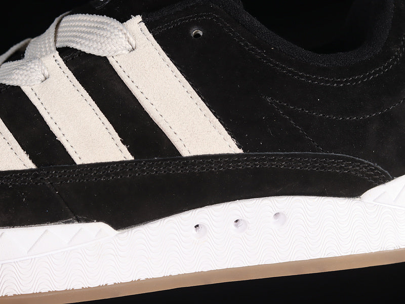 adidasUnisex Adimatic - Core Black