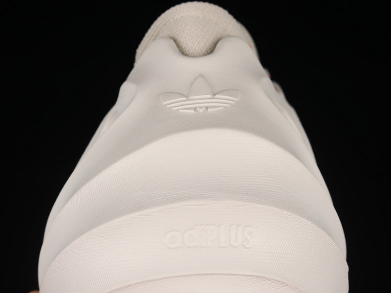 adidasUnisex adiFOM Q - Off White
