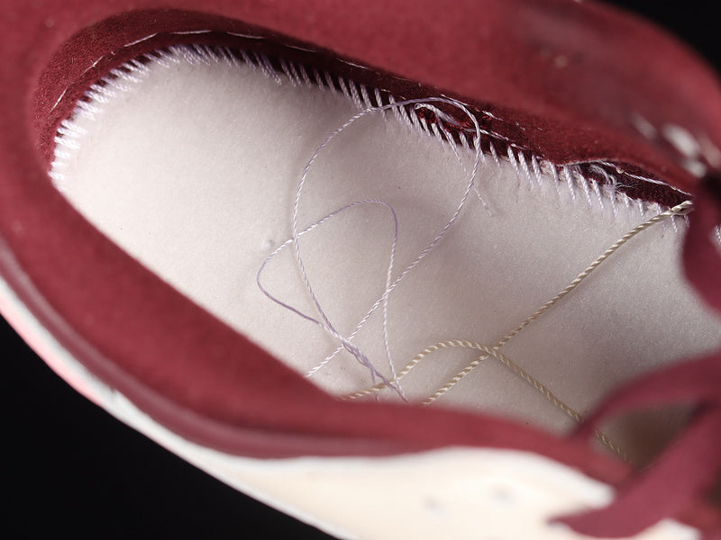 NikeUnisex Dunk Low Retro - Valentine's Day